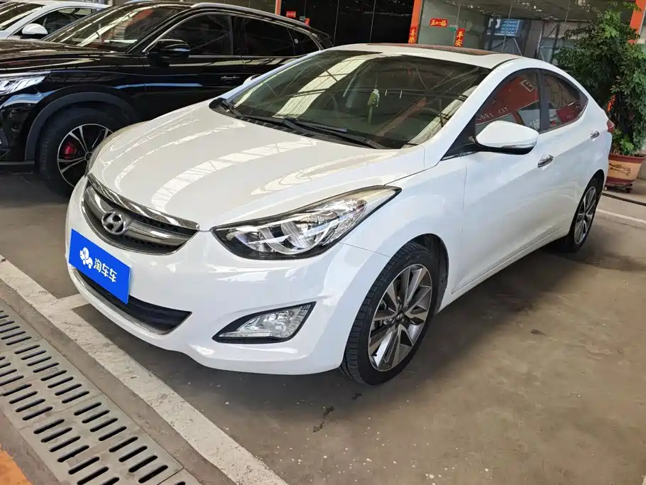 Hyundai Elantra Langdong 2015 — фото 1