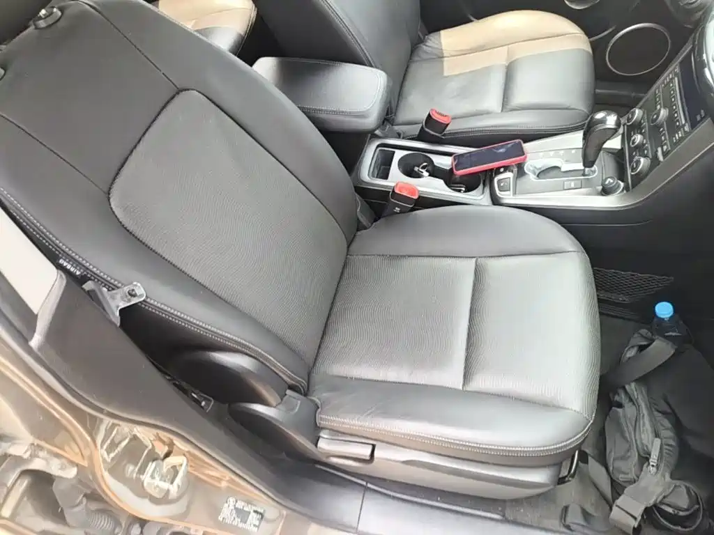 Chevrolet Captiva 2016 — фото 25