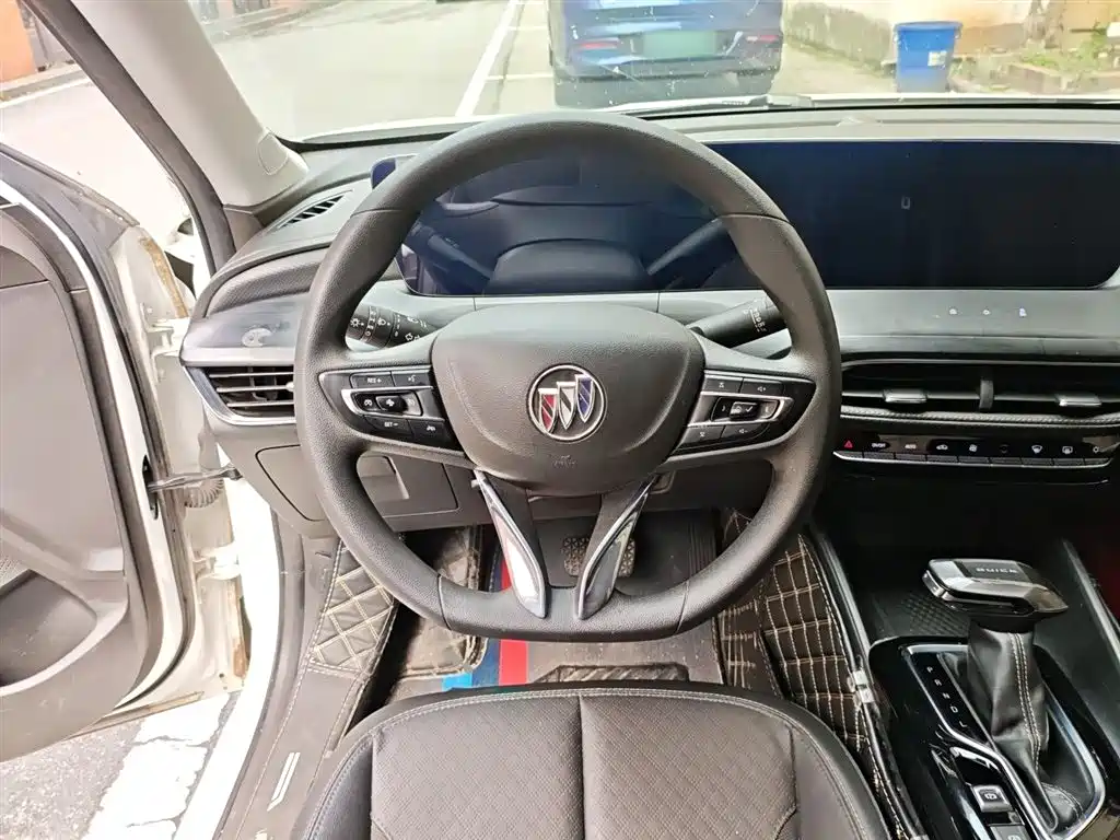 Buick Verano 2023 — фото 11
