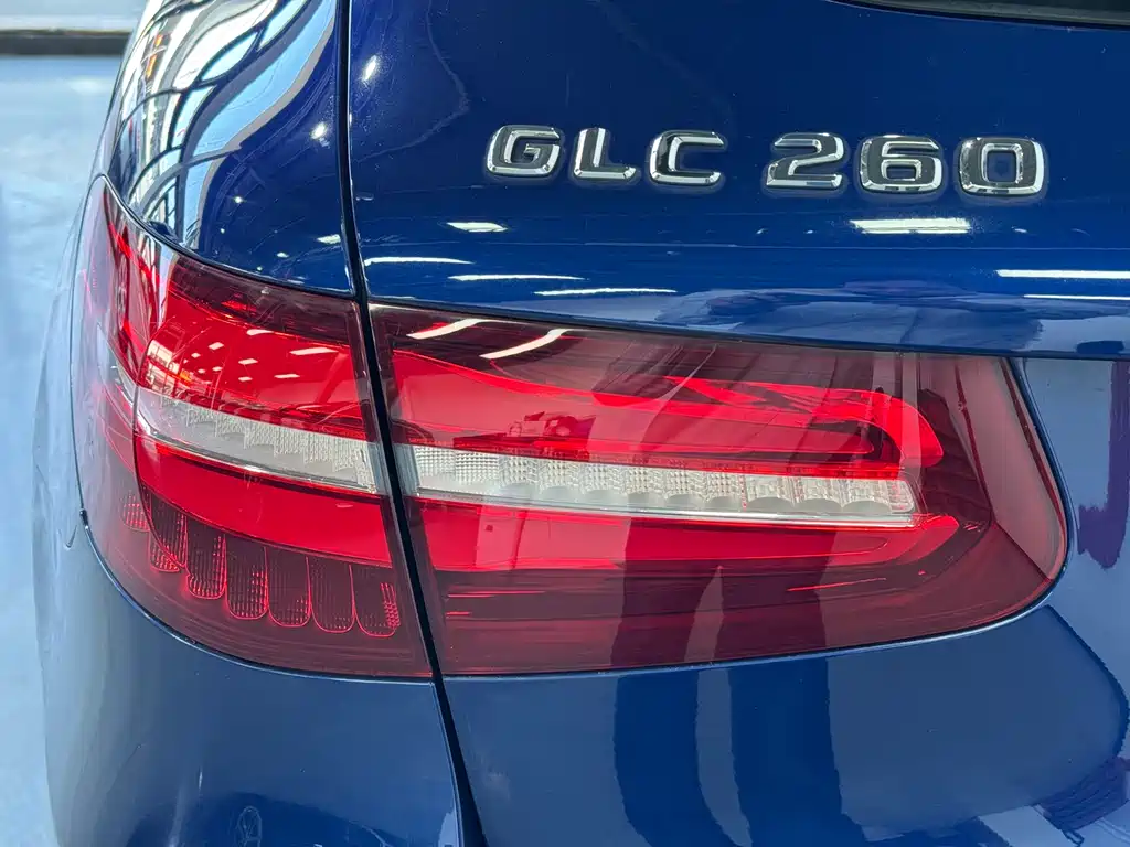 Mercedes-Benz GLC 2016 — фото 14