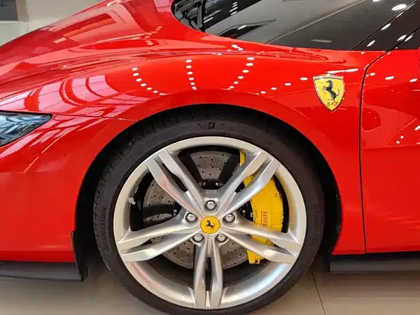 Ferrari 296 2023