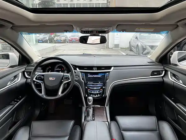 Cadillac XTS 2020
