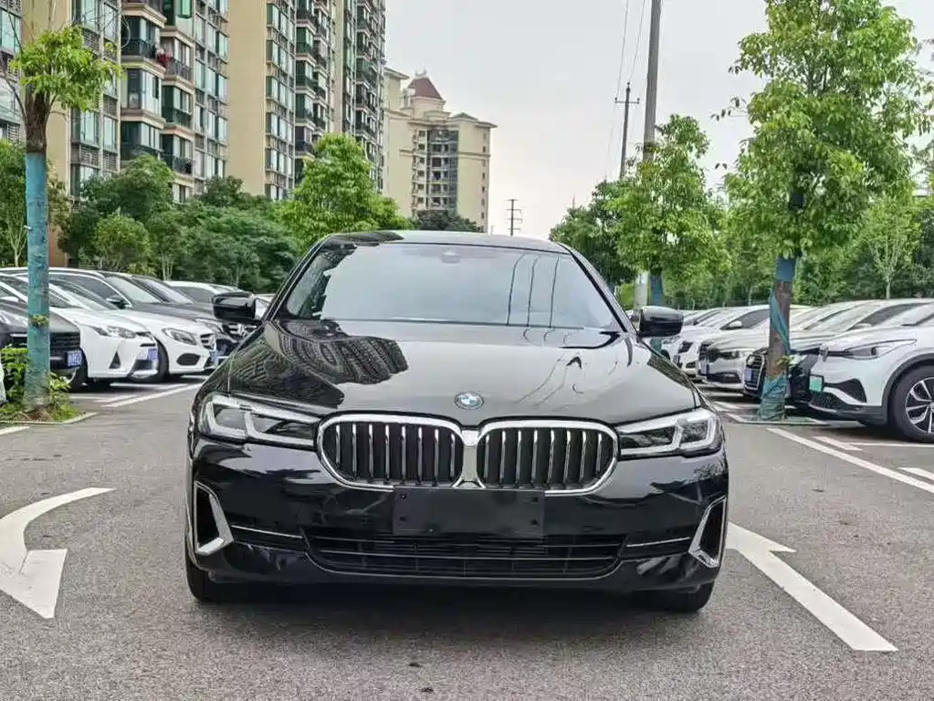 BMW 5 Series 2024