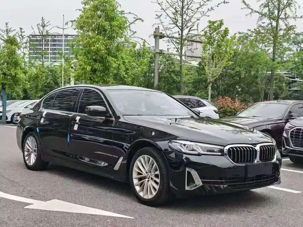 BMW 5 Series 2024
