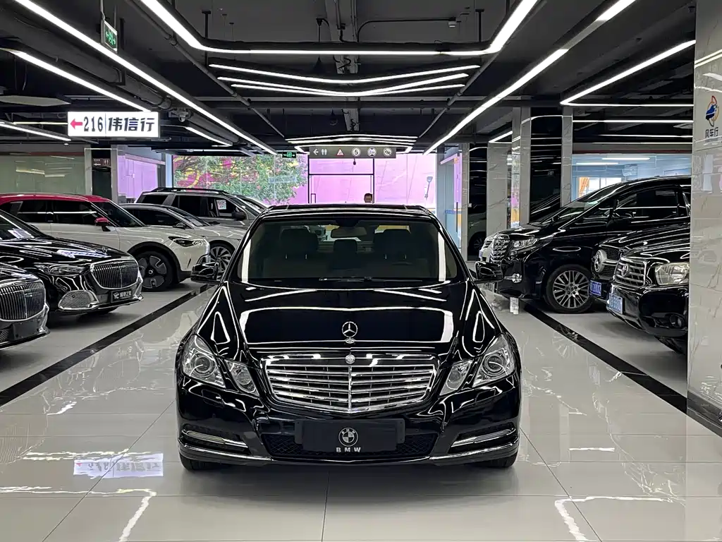 Mercedes-Benz E-Class 2011