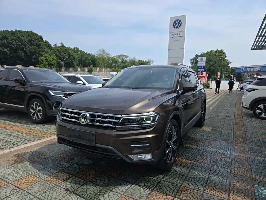 Volkswagen Tiguan L 2017