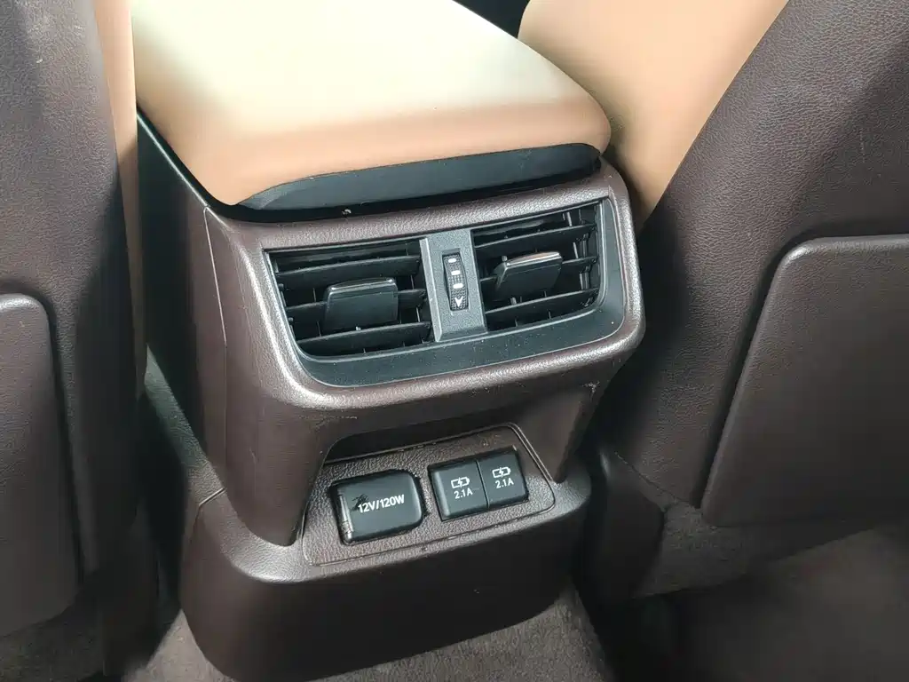 Lexus ES 2021 — фото 14