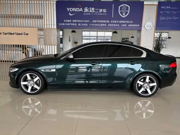 Jaguar XE 2016