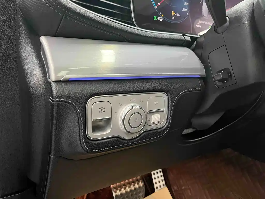 Mercedes-Benz GLE AMG 2020 — фото 14