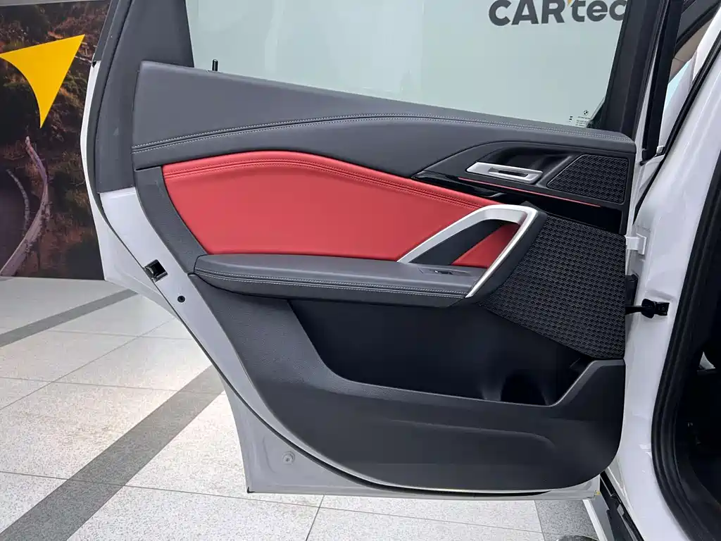 BMW X1 2024 — фото 17