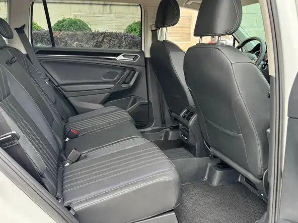 Volkswagen Tiguan L 2023