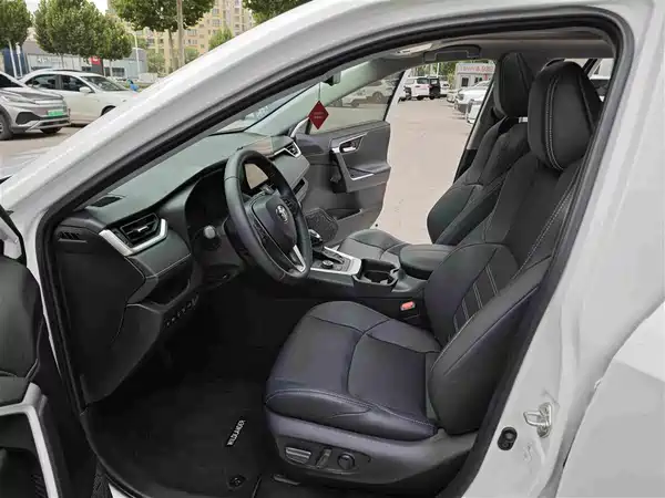 Toyota Wildlander 2023