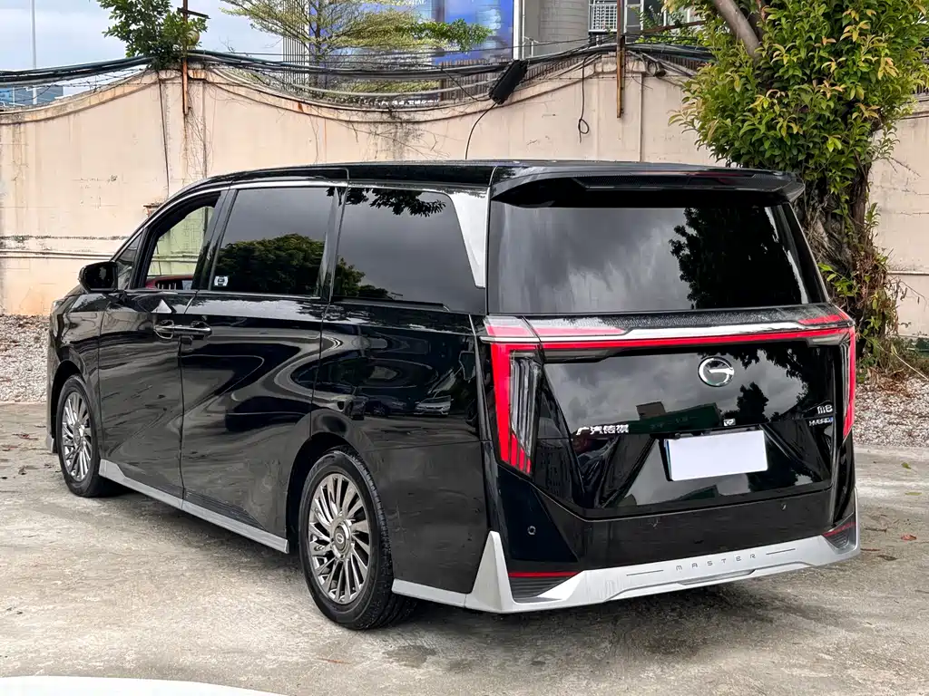 GAC Trumpchi M8 2023 — фото 28