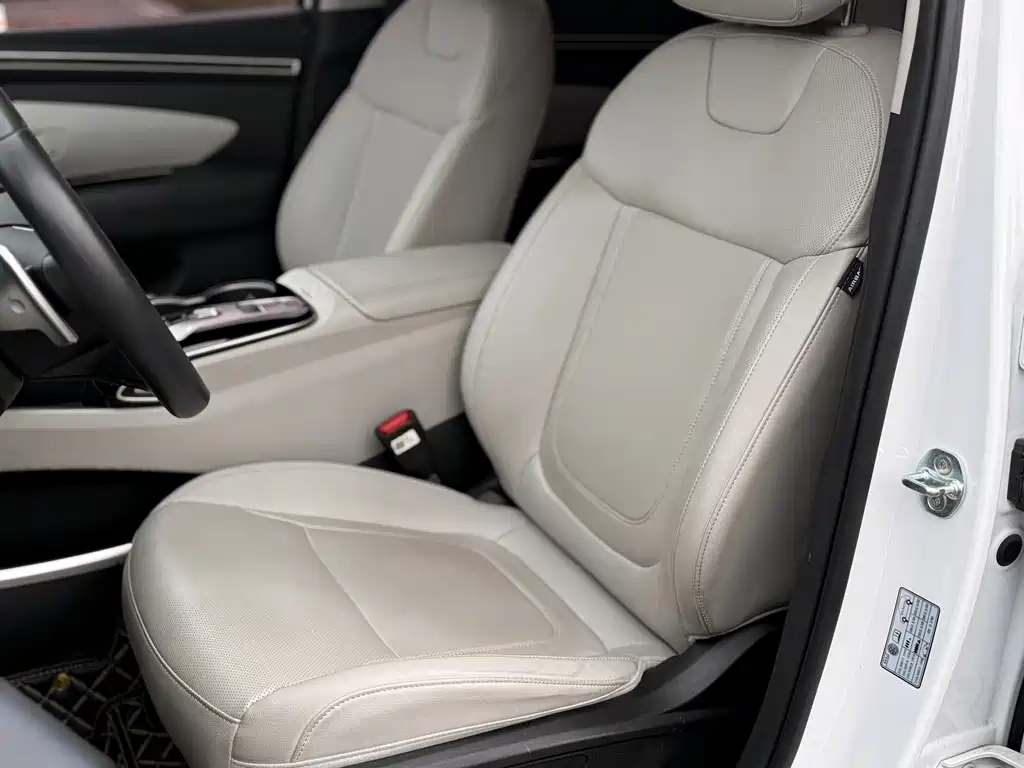 Hyundai Tucson 2022 — фото 10