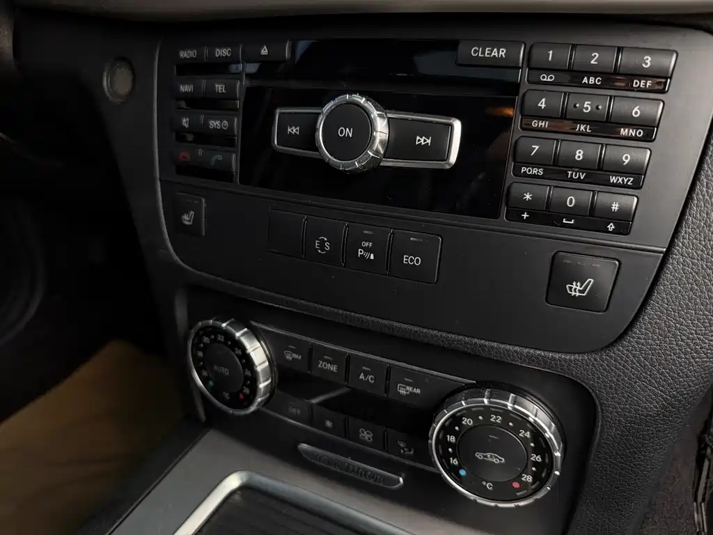 Mercedes-Benz GLK-Class 2015 — фото 32