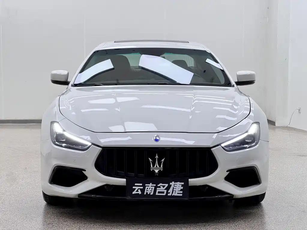 Maserati Ghibli 2015 — фото 2