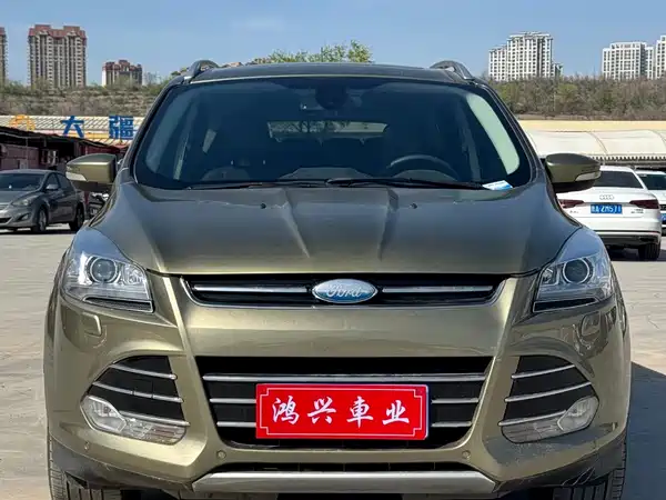 Ford Kuga 2015
