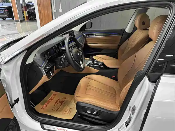 BMW 6 Series GT 2023