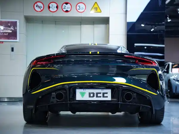 Lotus EMIRA 2024