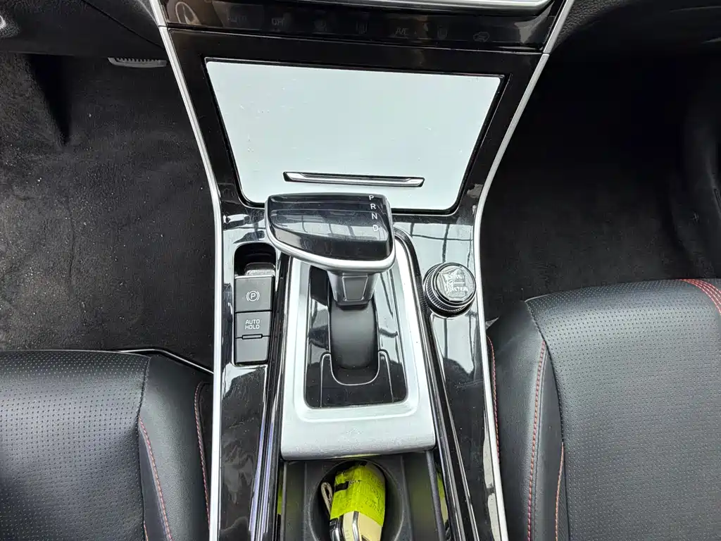 Kia KX3 2022 — фото 15