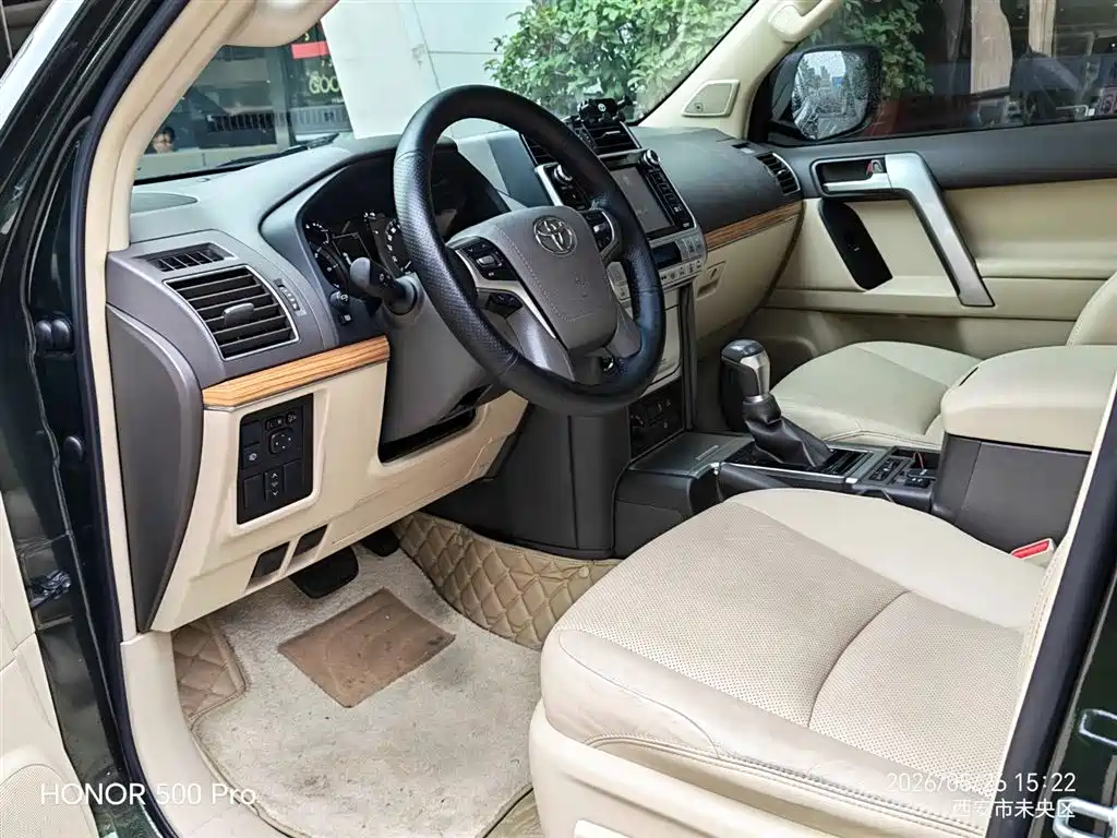 Toyota Prado 2019 — фото 4