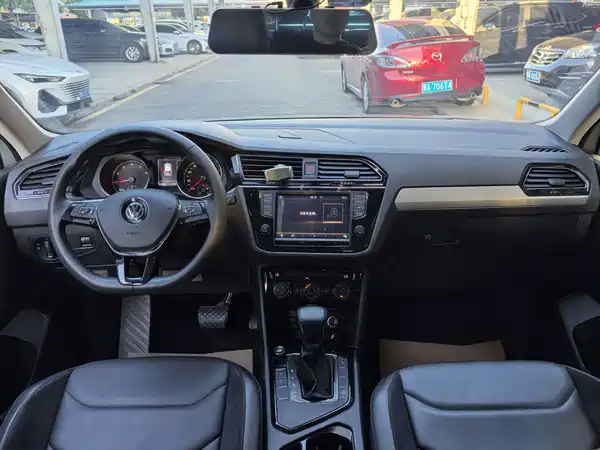 Volkswagen Tiguan L 2018