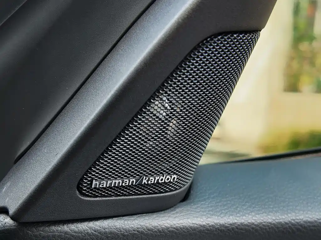 BMW M3 2011 — фото 10