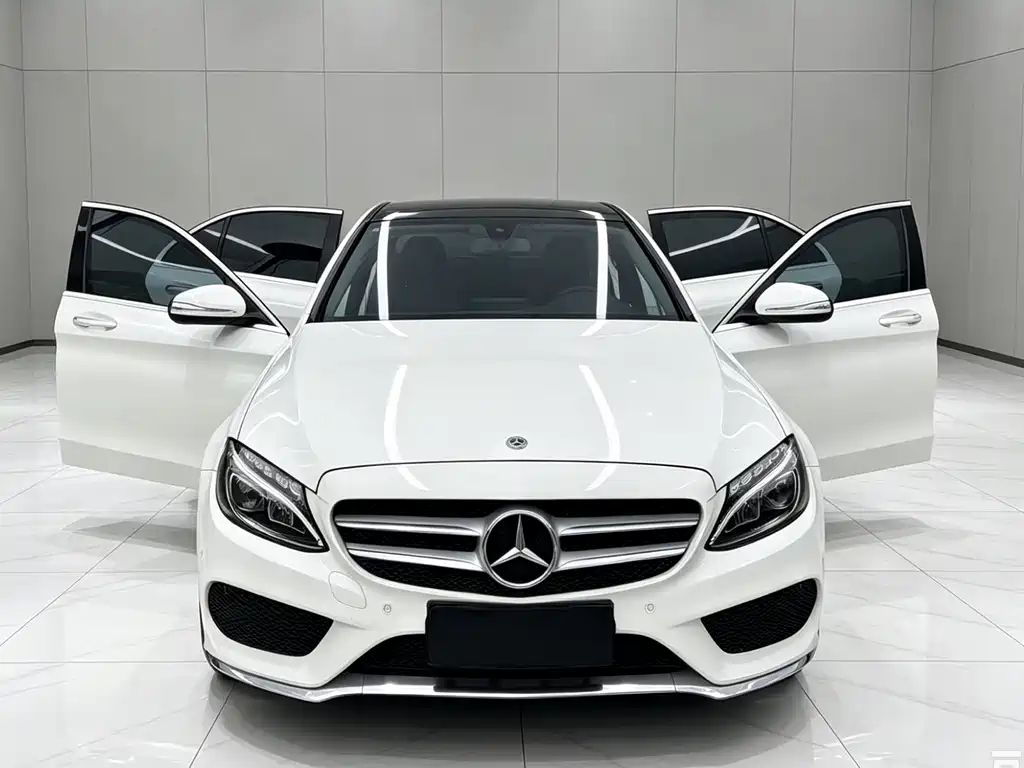 Mercedes-Benz C-Class 2018