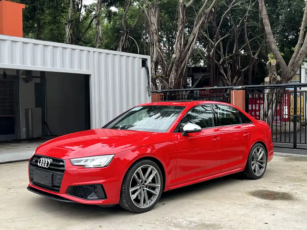 Audi S4 2019 — фото 1