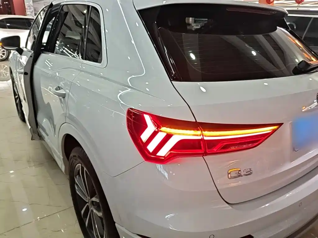 Audi Q3 2022