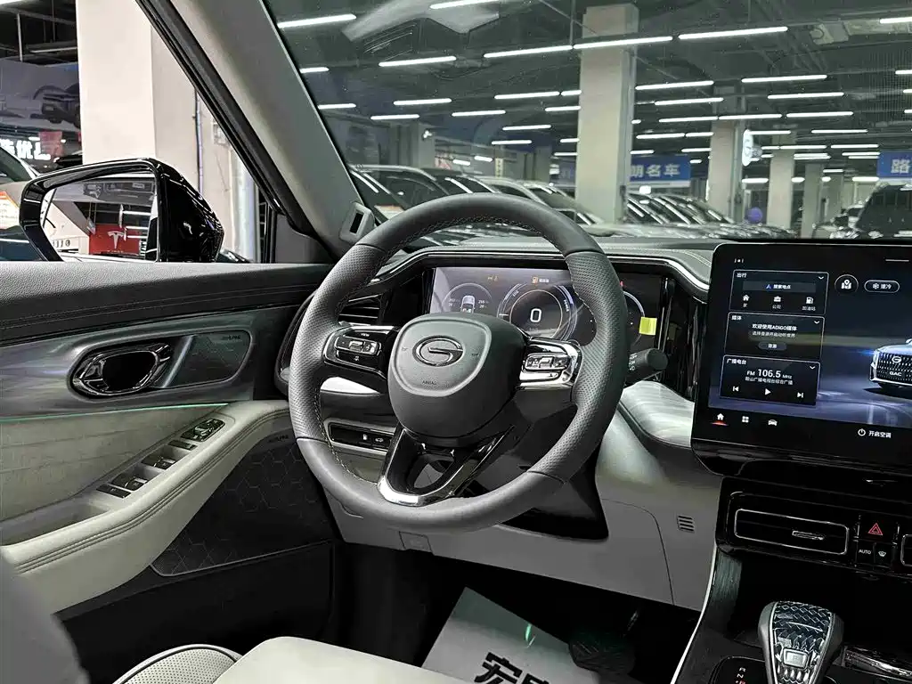 GAC Motor Trumpchi GS8 2023 — фото 7