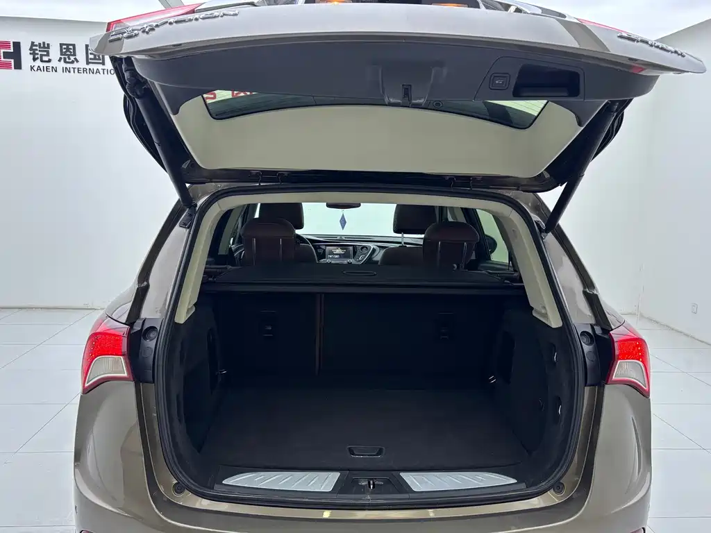 Buick Envision Plus 2019 — фото 8