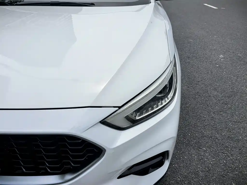 MG ZS 2020