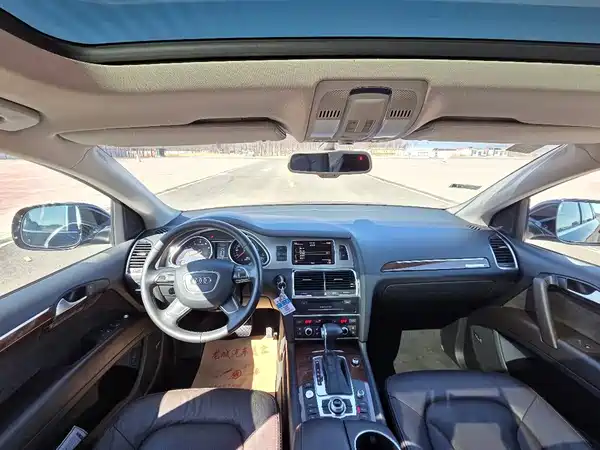 Audi Q7 2012