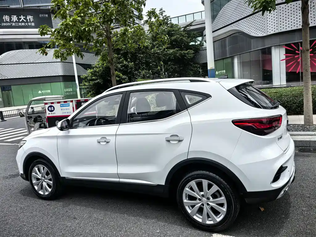 MG ZS 2020 — фото 10