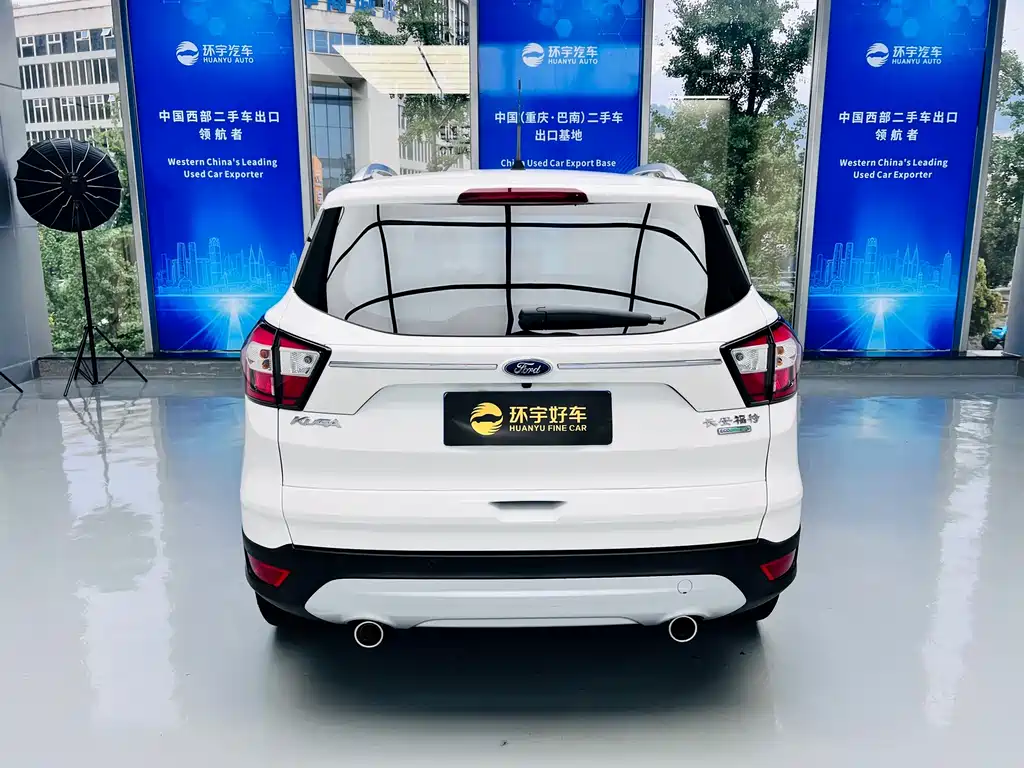 Ford Kuga 2017 — фото 10