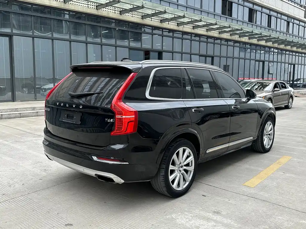 Volvo XC90 2017 — фото 4