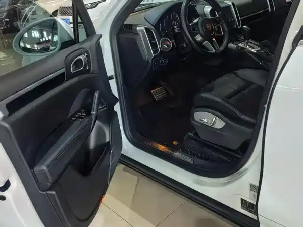 Porsche Cayenne 2017