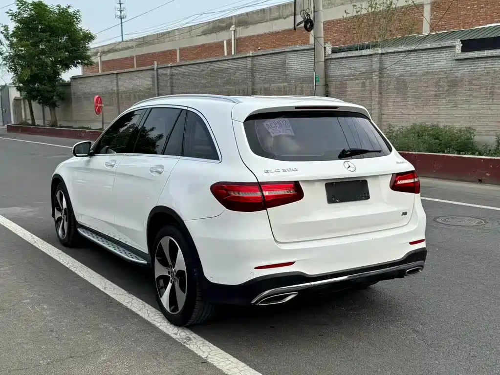 Mercedes-Benz GLC 2018 — фото 4