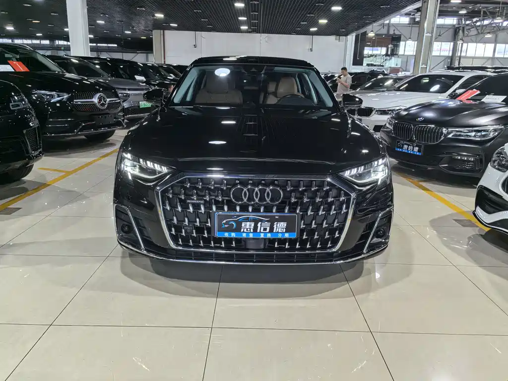 Audi A8 2023