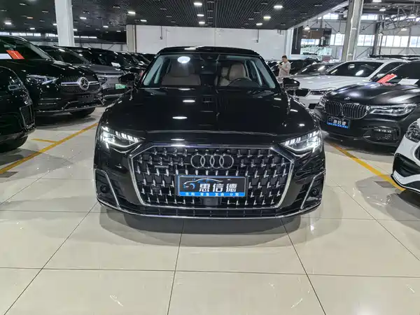 Audi A8 2023
