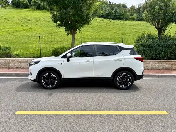 GAC Trumpchi GS3 2023