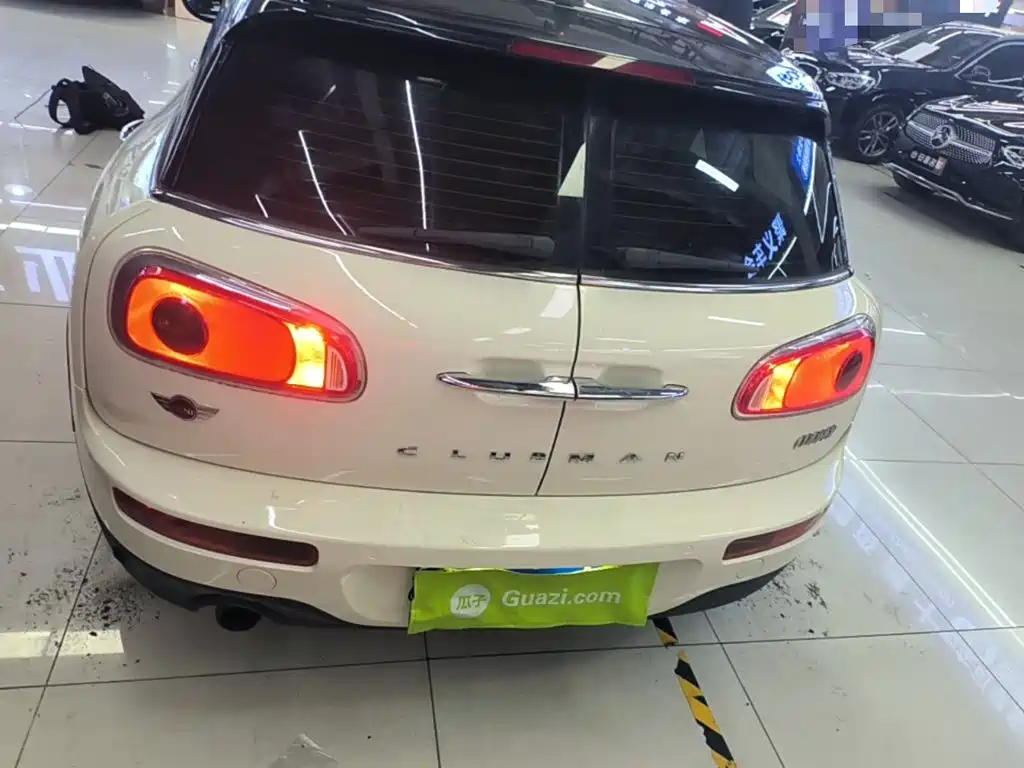MINI Clubman 2016