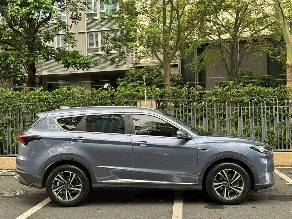 Jetour X70 PLUS 2021 — фото 4