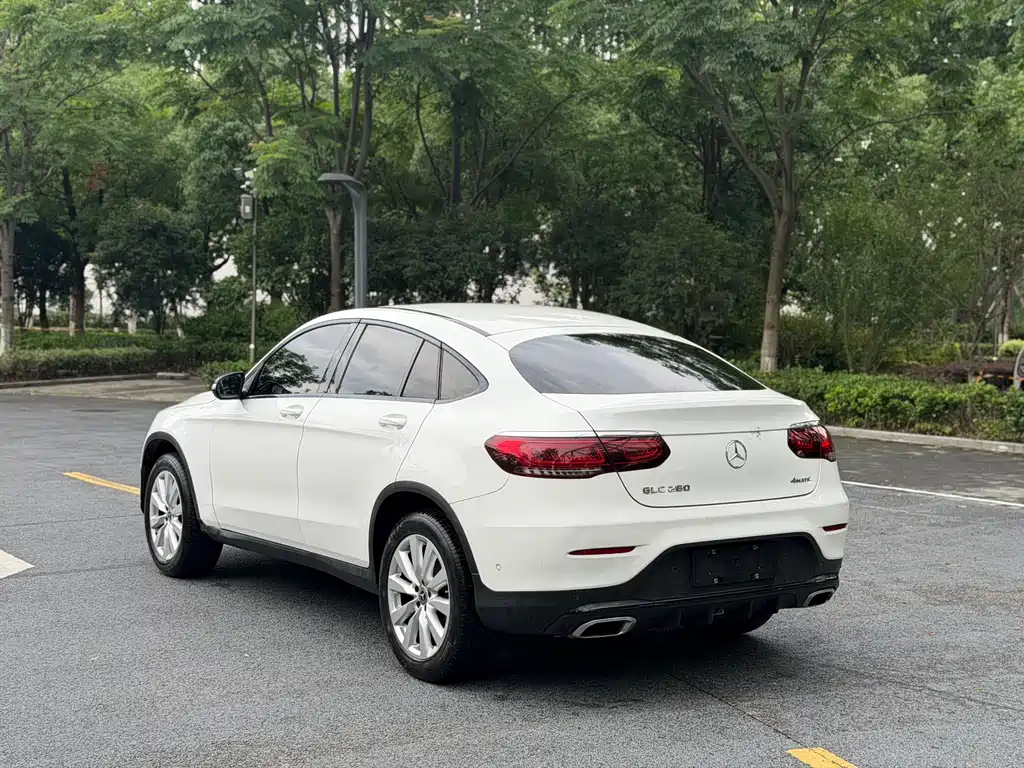 Mercedes-Benz GLC Coupe 2020 — фото 13
