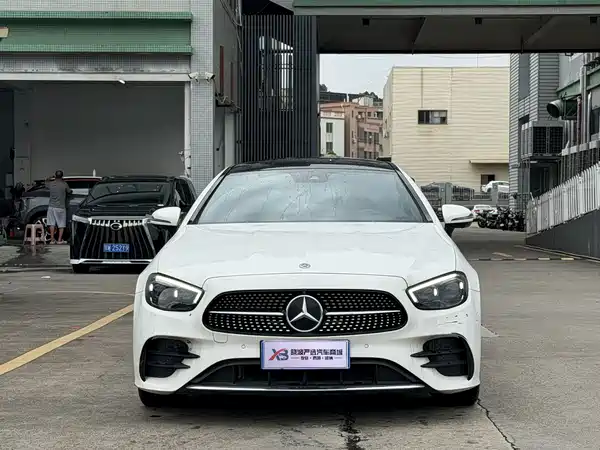 Mercedes-Benz E-Class 2021