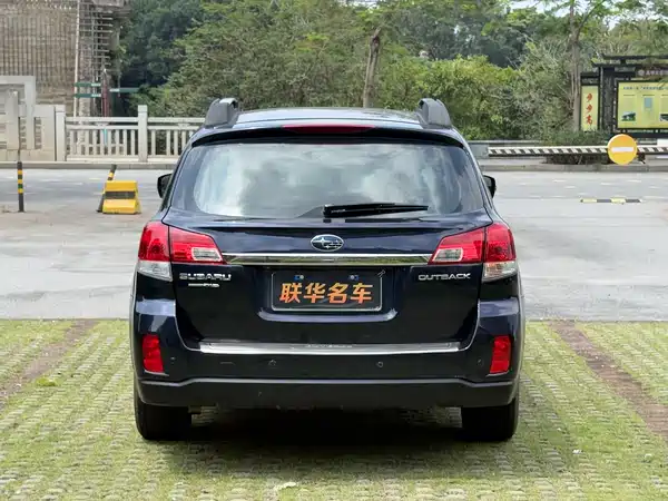Subaru Outback 2014