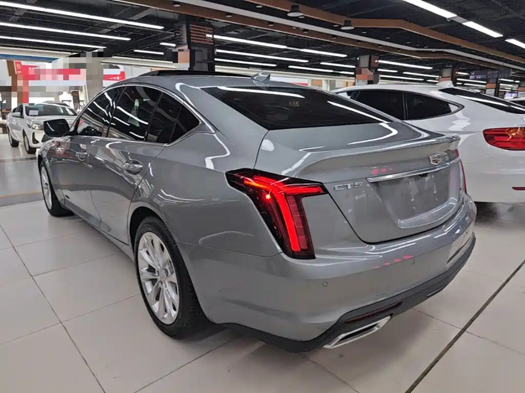 Cadillac CT5 2023 — фото 5