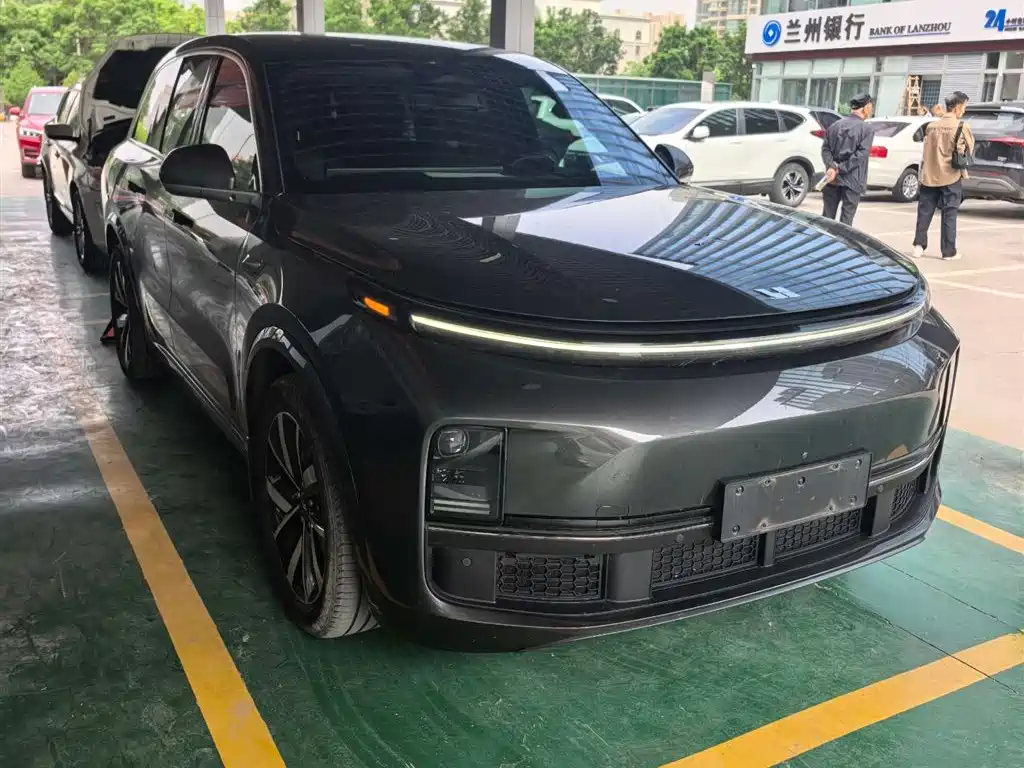 Li Auto Li L8 2023