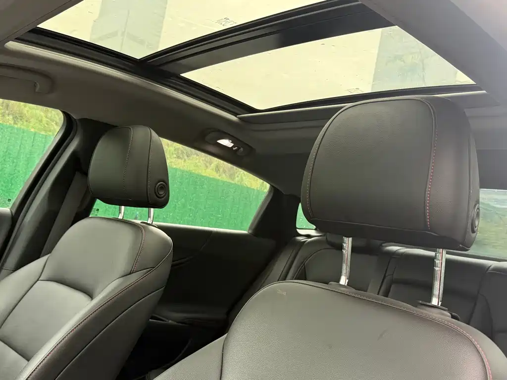 Chevrolet Malibu XL 2022 — фото 11